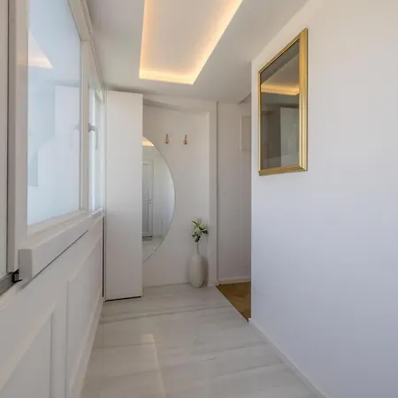 Experience Luxury, In The Heart Of Apartamento Split